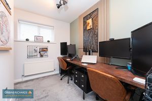 Bedroom- click for photo gallery